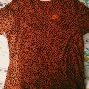 NIKE ORANGE/BLACK CHEETAH PRINT TSHIRT